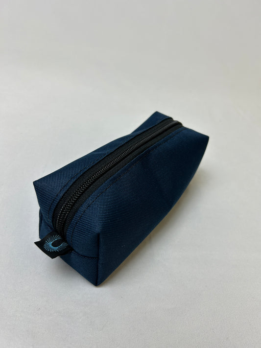 Zip pouch